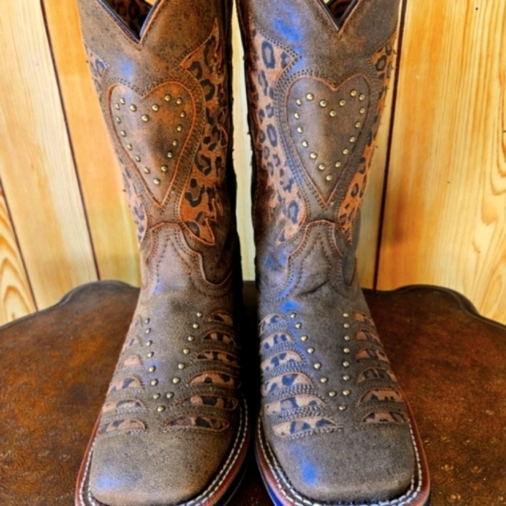 Laredo Emmylou Heart Leopard Print Women's Boots 8.5 - Picture 3 of 7